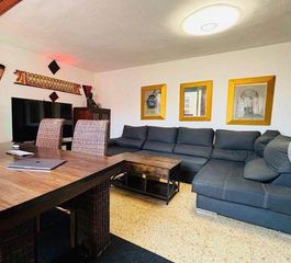 Flat in Campello Playa. Piso amplio de 3 habitaciones a pocos metros de la playa en el c