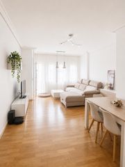 Affitto Appartamento in Campello Pueblo. Apartamento en alquiler de larga duración en el campello