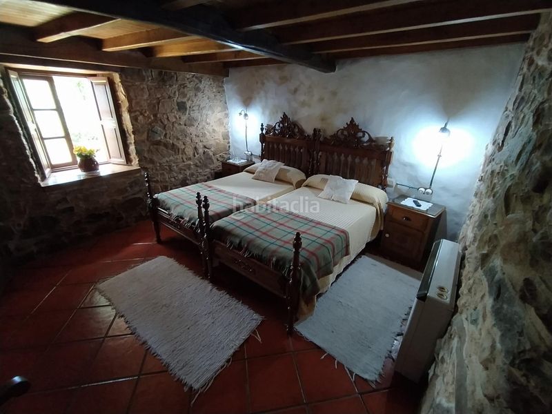 Foto 9b6b9ced-11ba-454e-80d6-8d2f2a28811e. Casa amb aparcament a Ortigueira