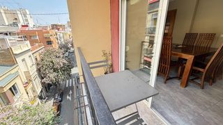 Pis a Mercado. Alicante centro  amplio piso con encanto y un precio difícil de