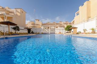 Chalet en San Miguel de Salinas. Ultimas tres casas  de tres dormitorios
