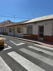 Maison jumelée  Calle javea. Oportunidad para inversores o familias!