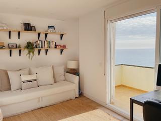 Casa adosada en Cabo de las Huertas. Exclusivo bungalow con vistas panorámicas al mar en cabo de las