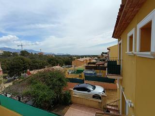 Casa a Montebello - Nou Espai. Casa independiente en la nucía con parcela privada