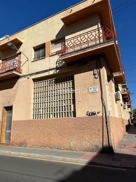 Foto e7c1c157-4e85-4a44-b670-c1217128eac2. Edificio venta del edificio en Florida Baja en Florida Baja Alicante