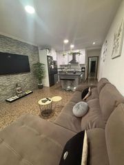 Etagenwohnung in Plaza Crevillente - Antiguos Juzgados - El Asilo. Piso en venta en el corazón de elche  zona plaza crevillente