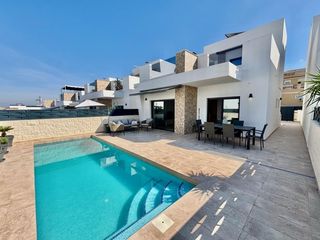 Chalet in Benijófar