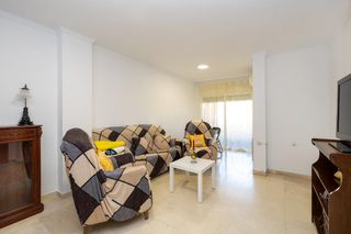 Lloguer Pis a Calle pintor francisco pradilla 5. Piso en alquiler en mondragones/caleta/villarejo todo exterior c