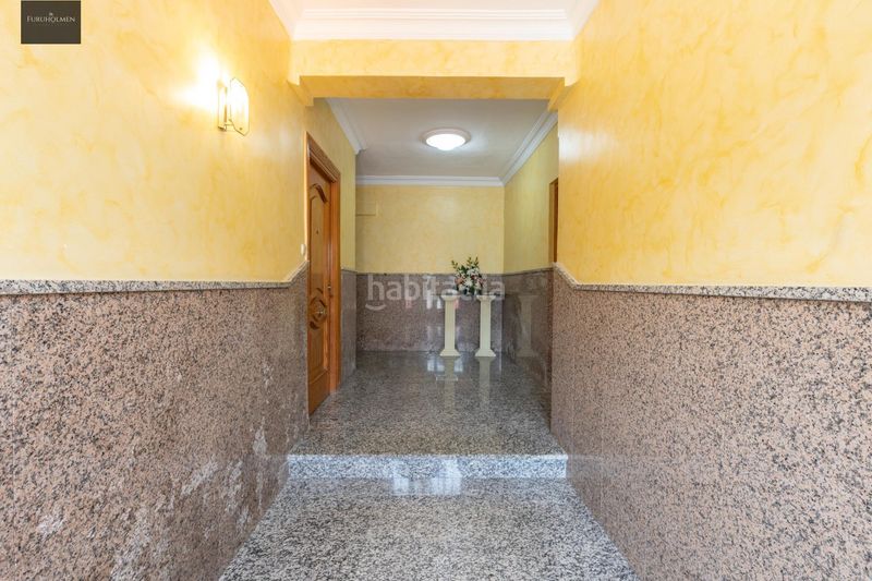 Foto d4eaceda-c20f-47dd-ac09-9b0ea2f36183. Pis a calle álava 3 a Las Tres Cruces Armilla