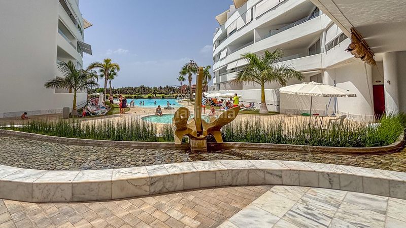 Foto 0d2af38a-de09-44a9-aceb-7daf2a43f1c0. Pis amb calefacció aparcament piscina a Playa de Granada Motril