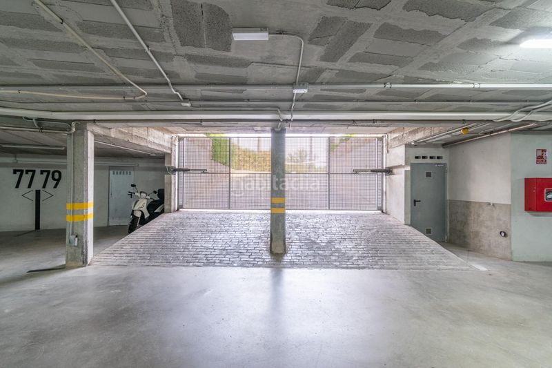 Foto e2b5f56b-321f-41a7-a974-09bf99ffc4de. Pis amb calefacció aparcament piscina a Playa de Granada Motril