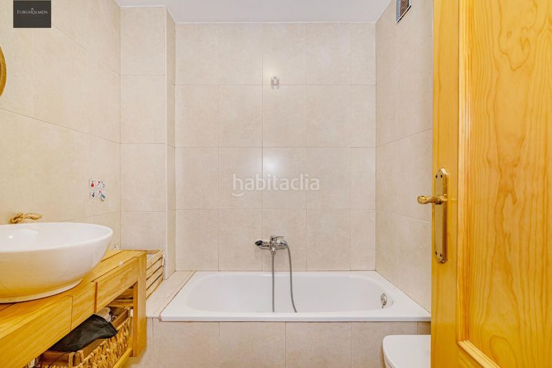Foto a93b9e9a-5260-4691-a43b-c71e88120822. Pis amb calefacció aparcament a Pulianas