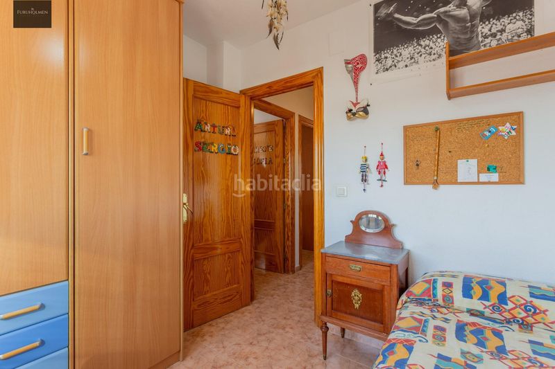 Foto af5ce280-62df-49f3-b610-04a9d290b25f. Casa adossada amb aparcament a Cúllar Vega