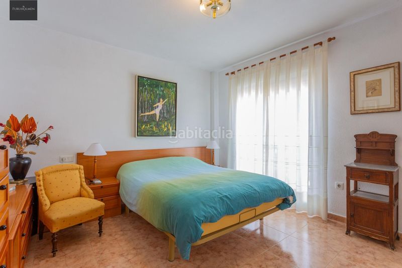 Foto b2a5957b-6036-457f-96a7-484ade24ed50. Casa adossada amb aparcament a Cúllar Vega