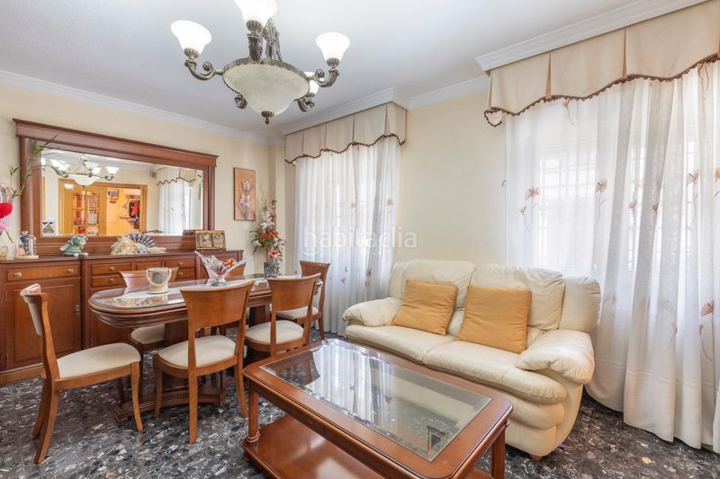 Foto 3513726e-c2ae-4174-a1d3-dc169edb661e. Casa amb aparcament a Padul