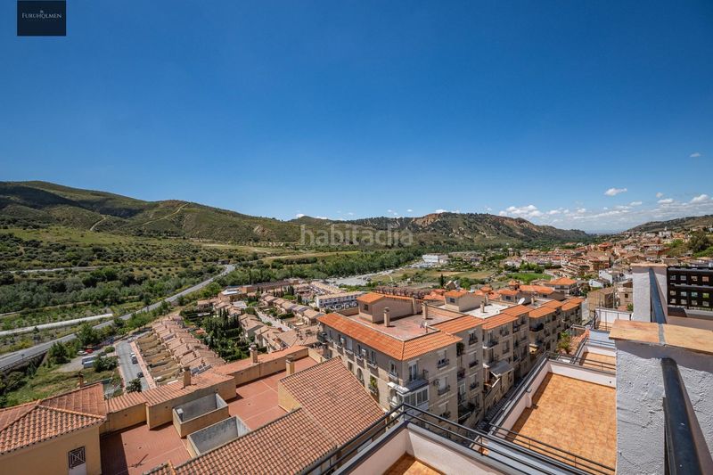 Foto 0cc8d681-b1db-40c7-b396-7d4a6112a886. Appartamento in calle camino viejo de güéjar 35 in Cenes de la Vega