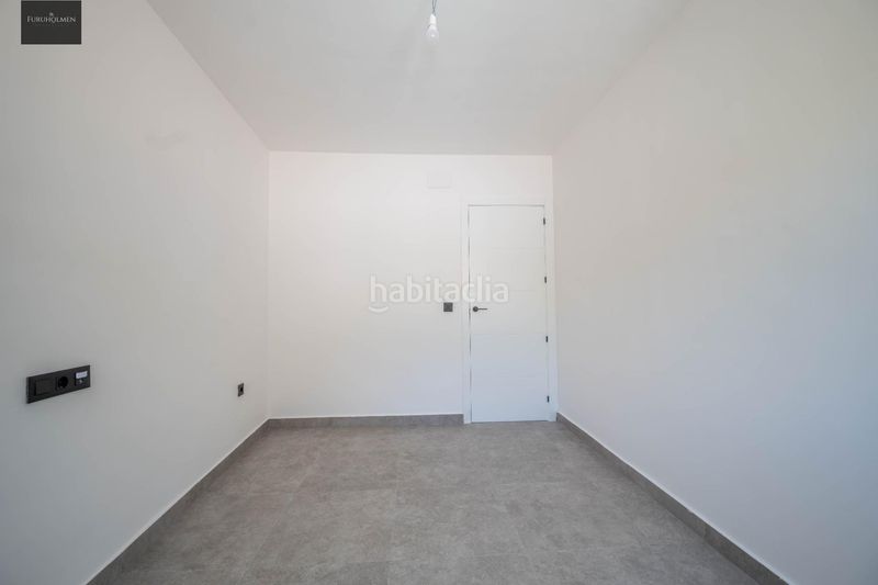 Foto 4b1f83a6-94f6-4dcc-a849-87aae8beb225. Appartamento in calle camino viejo de güéjar 35 in Cenes de la Vega