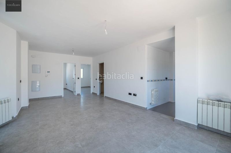 Foto 905e6eca-4e23-4e4f-a646-f1159b0fd2e4. Appartamento in calle camino viejo de güéjar 35 in Cenes de la Vega