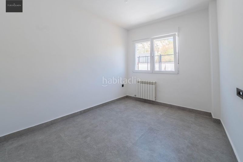 Foto aedce28e-aeea-4d2b-af43-fd475b2c95d9. Appartamento in calle camino viejo de güéjar 35 in Cenes de la Vega