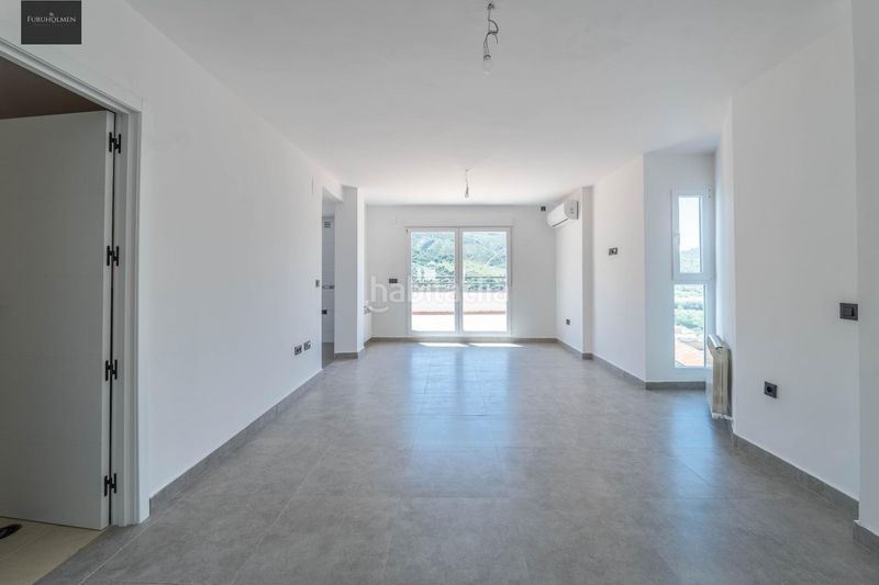 Foto c347f1fb-8316-42ec-85b4-60d6f7a507eb. Appartamento in calle camino viejo de güéjar 35 in Cenes de la Vega