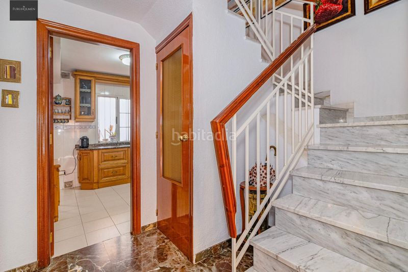 Foto be61599e-1348-4631-93d4-da2d0852f613. Casa adossada amb aparcament a Joaquina Eguaras Granada