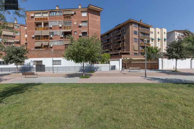 Foto ffa9e958-9d95-45e6-8393-c631d0d45ee7. Pis amb calefacció a Pajaritos Granada