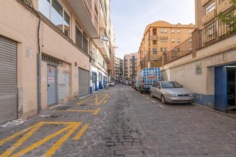 Foto d6965a1a-c5da-4b8c-9966-6fcb89e2e188. Local comercial a Fígares Granada