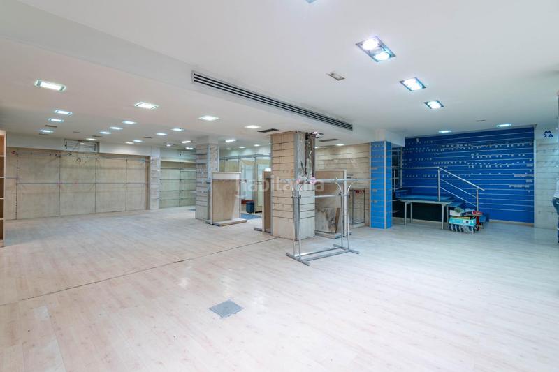 Foto ac623de8-65b7-4bc6-bcaa-f169866524ce. Local commercial dans Camino de Ronda Granada