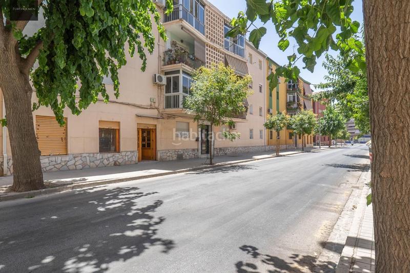 Foto dd3cbeac-0260-4eb6-8d52-29aec0605c41. Geschäftsraum in avenida pablo picasso 6 in Barrio de Zaidín Granada