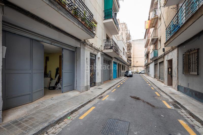 Foto 17ffc8d3-9b06-42b8-aae1-9064cc01cb6e. Local comercial a calle juan cristóbal 8 a Barrio de Zaidín Granada