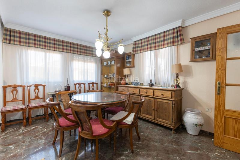 Foto b2ebbcac-0a55-493d-8b29-a96c9f8ac7df. Chalet en calle ronda de la luz 36 chalet en pantano de cubillas con piscina en Albolote