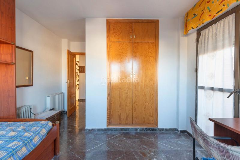 Foto c014c0ce-c4c3-42b1-89b3-3a62c577b360. Chalet en calle ronda de la luz 36 chalet en pantano de cubillas con piscina en Albolote