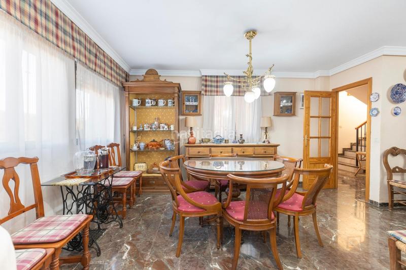 Foto c9a59a13-d6ce-456c-ba96-c9cb3f56841b. Chalet en calle ronda de la luz 36 chalet en pantano de cubillas con piscina en Albolote