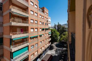 Appartement à Calle gonzalo gallas 11. Piso 4ª planta en gozalo gallas zona universidad ciencias