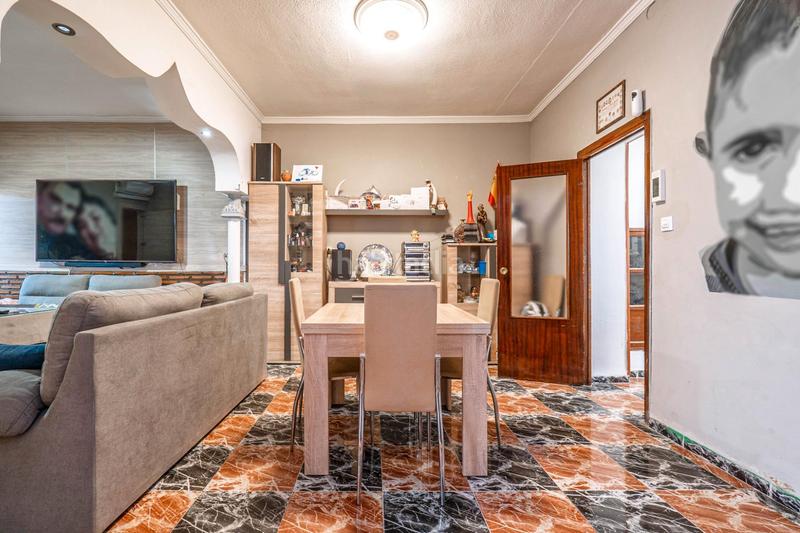 Foto 001fb2b2-d9ca-40a0-bdc7-20e9e717c41e. Casa con riscaldamento in Ambroz Vegas del Genil