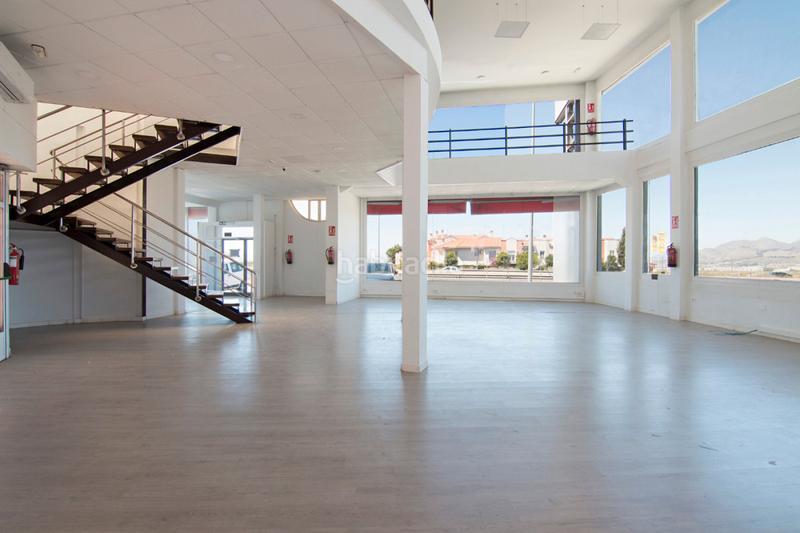 Foto bdc6e3c0-36db-45f2-af3b-0b833b6605fb. Local comercial nave en zona kinepolis, decathlon en Pulianas