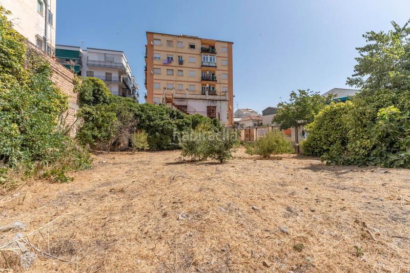 Foto a9261c9b-fac6-41d1-9175-0aef7ecbc79f. Terreno residenziale in calle florencia 0 in Barrio de Zaidín Granada