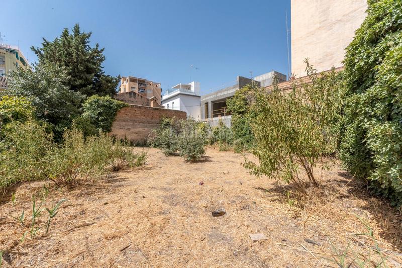 Foto bbfbe836-4418-4f71-8e81-026d1f1ad346. Terreno residenziale in calle florencia 0 in Barrio de Zaidín Granada