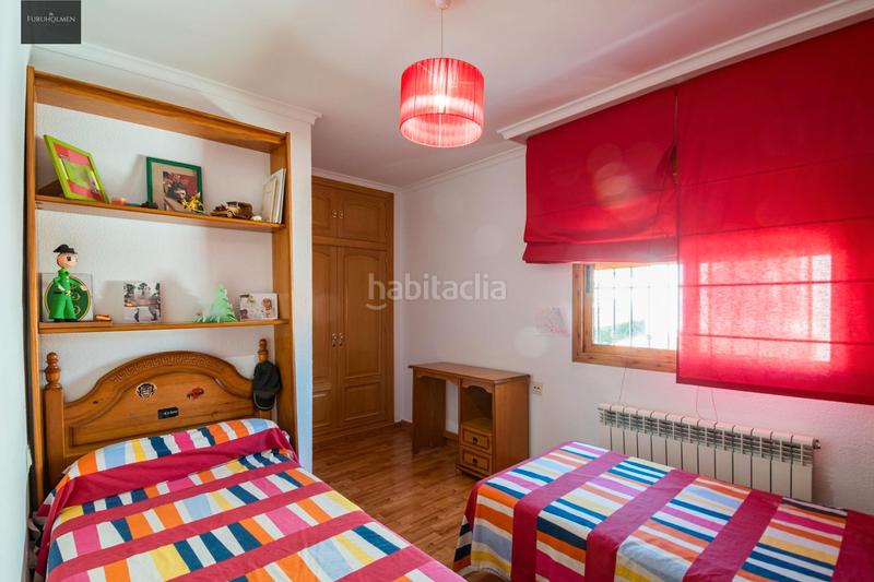 Foto 48cf1c93-52ac-49bb-bdb7-0fbbee00d3cf. Xalet a calle quinto centenario 6 a Pinos Genil