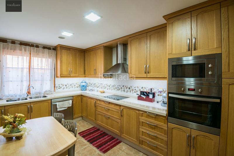Foto bbea7417-39d1-4471-9d9e-89dfdb071e83. Xalet a calle quinto centenario 6 a Pinos Genil