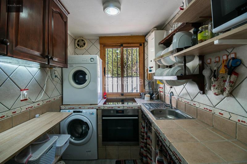 Foto c5ead2fd-9e60-4d2e-bd30-5b5aa07d221a. Xalet a calle quinto centenario 6 a Pinos Genil