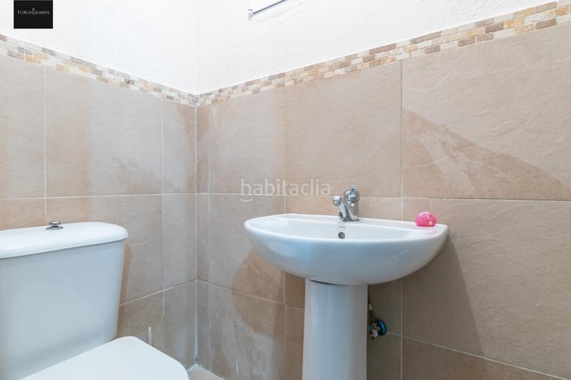 Foto c9bf1012-e39a-49b3-8183-bc982e1a81ed. Xalet a calle julián besteiro 30 a La Zubia Ciudad Zubia (La)