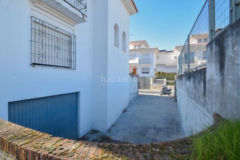 Foto b1205e83-cab4-4780-85b6-576248fe2c80. Chalet in calle acequia 19 in Camino de los Neveros - Serrallo Granada