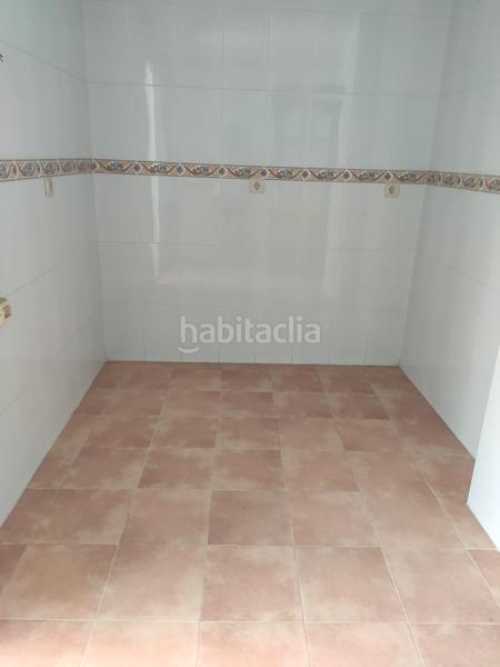 Foto 2984ba77-c379-4d4b-b25a-577952925c04. Piso  centro cerca metro en Maracena