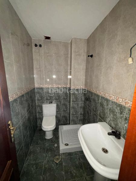 Foto e8f1f040-14d0-4b4c-9509-831a7427ecff. Piso  centro cerca metro en Maracena
