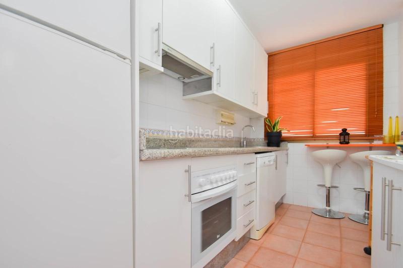 Foto 79921966-1cda-4943-9e54-c215119898d5. Apartamento en avenida de andalucía 9 apartamento playa en urb. con piscina, garaje y trastero en Salobreña