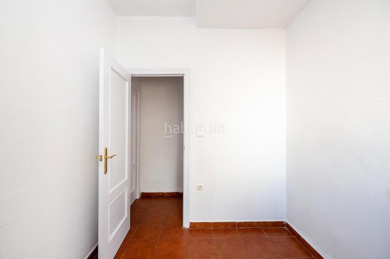 Foto 9129c037-a8da-405f-9f6b-12b9e0a19882. Piso en calle rodríguez acosta 13 piso centro en Motril