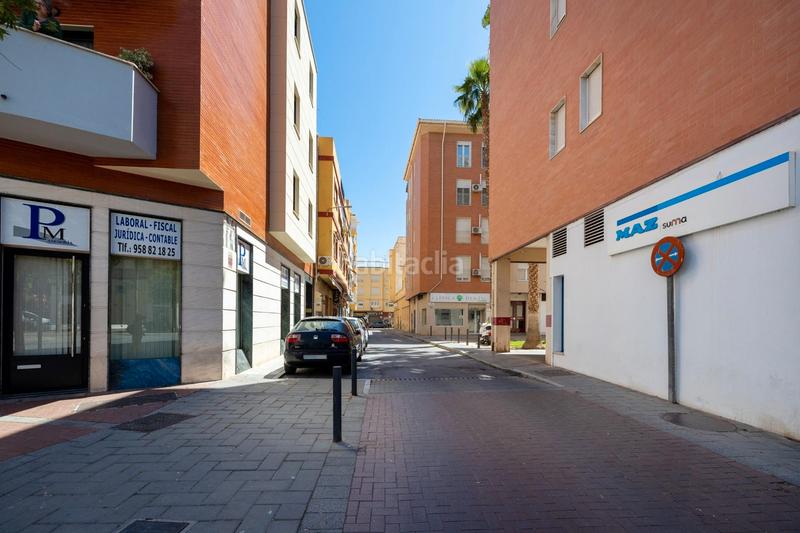 Foto d13c8300-9e4a-48ba-9b62-dd6d028102dd. Piso en calle rodríguez acosta 13 piso centro en Motril