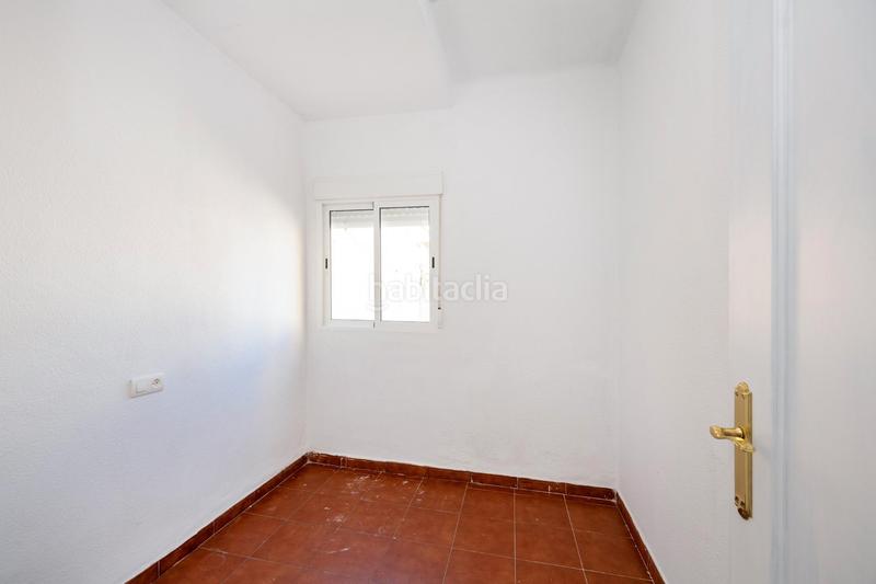 Foto f8687714-721d-4f04-b135-db225cccb0fa. Piso en calle rodríguez acosta 13 piso centro en Motril