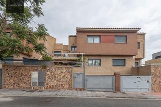 Maison jumelée  Calle margarita. Casa pareada en armilla